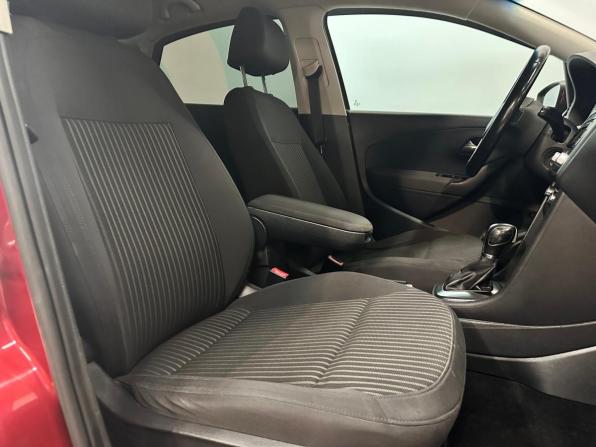 Volkswagen Polo V с пробегом 2012 года, цена 730 000 рублей, 204910 км, седан, Автокод Объявления
