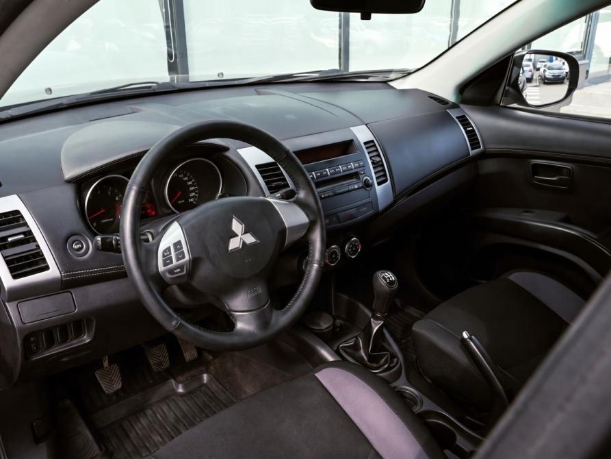Mitsubishi Outlander II Рестайлинг Екатеринбург  - изображение 22