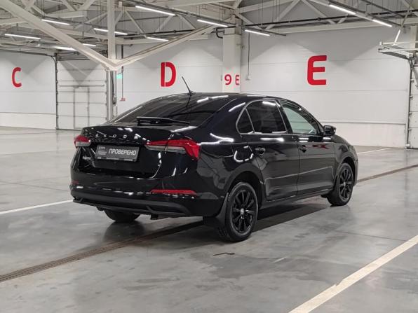 Skoda Rapid II с пробегом 2021 года, цена 1 649 000 рублей, 57301 км, лифтбек, Автокод Объявления