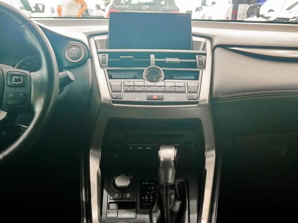 Lexus NX I с пробегом 2016 года, цена 2 750 000 рублей, 91258 км, внедорожник, Автокод Объявления