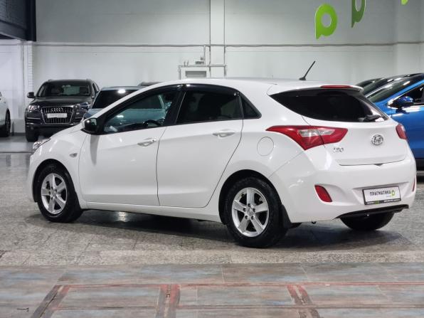 Hyundai i30 II с пробегом 2013 года, цена 945 000 рублей, 140032 км, хэтчбек, Автокод Объявления