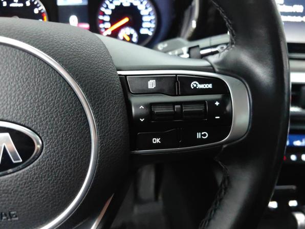 Kia K5 III с пробегом 2020 года, цена 2 489 000 рублей, 90299 км, седан, Автокод Объявления