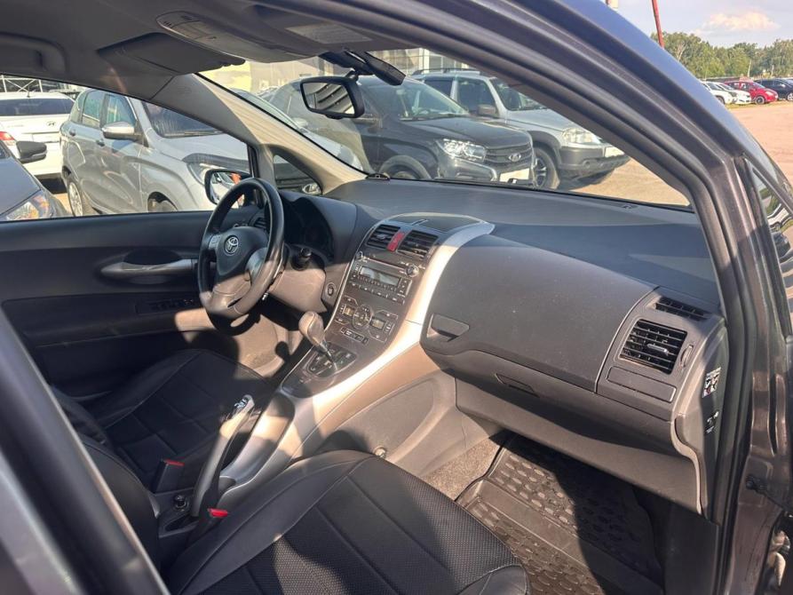Toyota Auris I Ногинск  - изображение 13