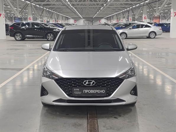 Hyundai Solaris II Рестайлинг с пробегом 2020 года, цена 1 415 000 рублей, 162496 км, седан, Автокод Объявления