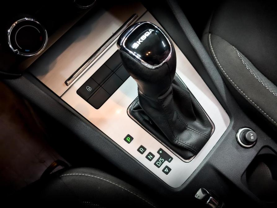 Skoda Octavia III (A7) Рестайлинг Москва  - изображение 29
