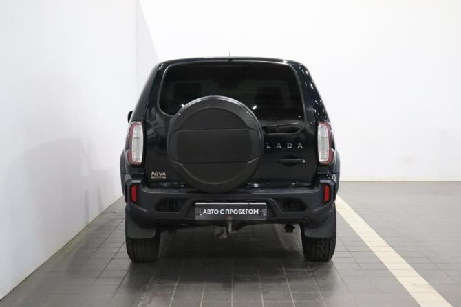 Lada (ВАЗ) Niva Travel I с пробегом 2024 года, цена 997 000 рублей, 58000 км, внедорожник, Автокод Объявления