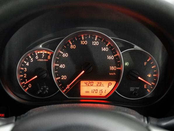 Toyota Ractis II с пробегом 2012 года, цена 924 500 рублей, 120151 км, хэтчбек, Автокод Объявления