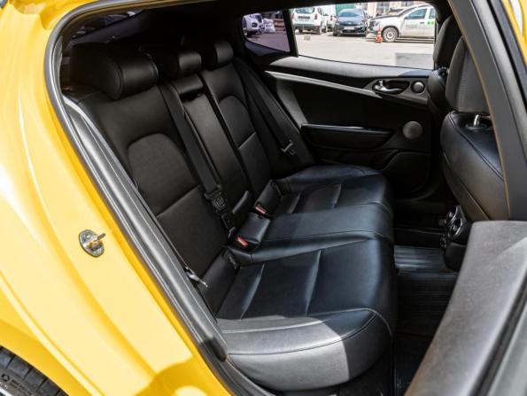 Kia Stinger I с пробегом 2018 года, цена 3 170 000 рублей, 97879 км, лифтбек, Автокод Объявления