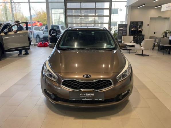Kia Ceed II с пробегом 2012 года, цена 863 000 рублей, 167000 км, хэтчбек, Автокод Объявления