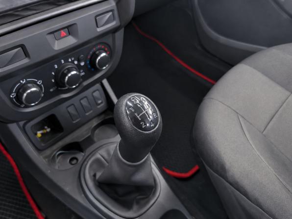 Renault Duster I Рестайлинг с пробегом 2018 года, цена 1 129 000 рублей, 78247 км, внедорожник, Автокод Объявления