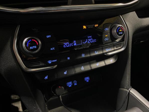 Hyundai Santa Fe IV с пробегом 2019 года, цена 3 230 000 рублей, 154314 км, внедорожник, Автокод Объявления