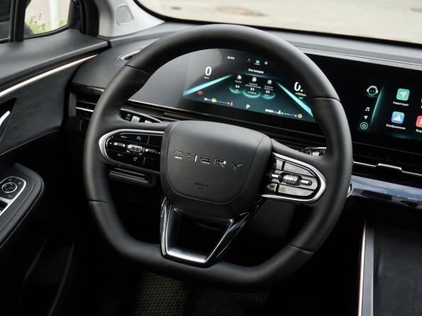 Omoda C5 I с пробегом 2023 года, цена 1 630 000 рублей, 89258 км, внедорожник, Автокод Объявления