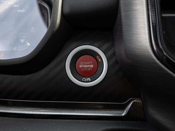 Ram 1500 V с пробегом 2023 года, цена 12 930 000 рублей, 59520 км, offers.body_type.unknown, Автокод Объявления