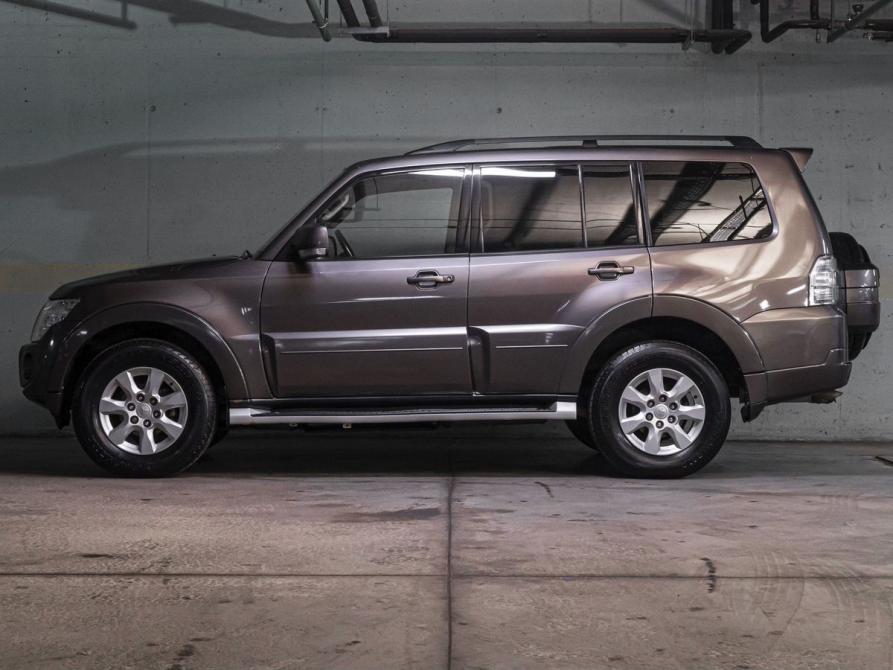Mitsubishi Pajero IV Рестайлинг 1 Тюмень  - изображение 9