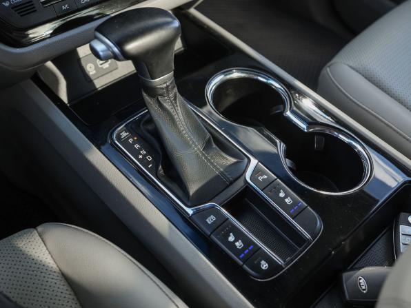 Kia Carnival III с пробегом 2019 года, цена 2 600 000 рублей, 141263 км, минивэн, Автокод Объявления