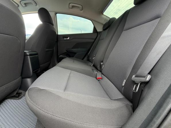 Hyundai Solaris II Рестайлинг с пробегом 2021 года, цена 1 700 000 рублей, 59000 км, седан, Автокод Объявления