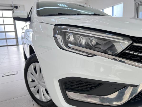 Lada (ВАЗ) Vesta I Рестайлинг (NG) с пробегом 2024 года, цена 1 199 000 рублей, 45490 км, универсал, Автокод Объявления