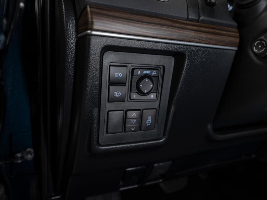 Toyota Land Cruiser Prado 150 Series Рестайлинг 2 Москва  - изображение 23