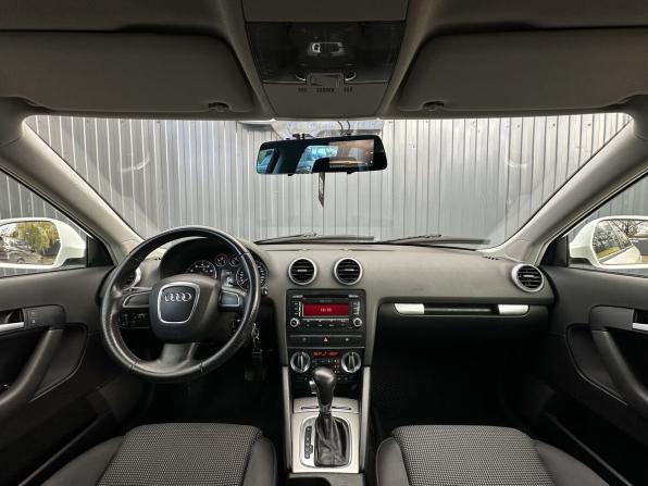Audi A3 II (8P) Рестайлинг 2 с пробегом 2009 года, цена 849 000 рублей, 139900 км, хэтчбек, Автокод Объявления