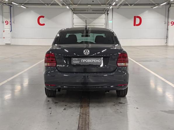 Volkswagen Polo V Рестайлинг с пробегом 2018 года, цена 1 041 000 рублей, 150424 км, седан, Автокод Объявления