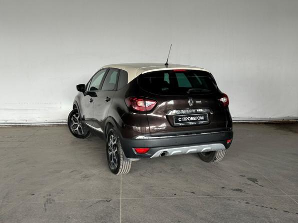 Renault Kaptur I с пробегом 2016 года, цена 1 429 000 рублей, 137116 км, внедорожник, Автокод Объявления