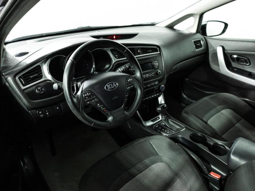 Kia Ceed II Рестайлинг Санкт-Петербург  - изображение 11