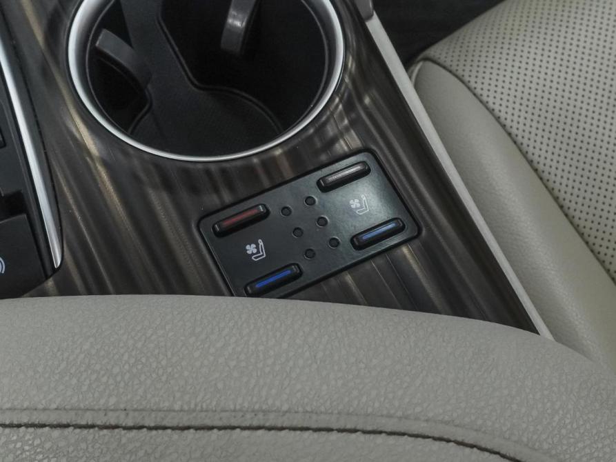 Toyota Camry VIII (XV70) Ростов-на-Дону  - изображение 20
