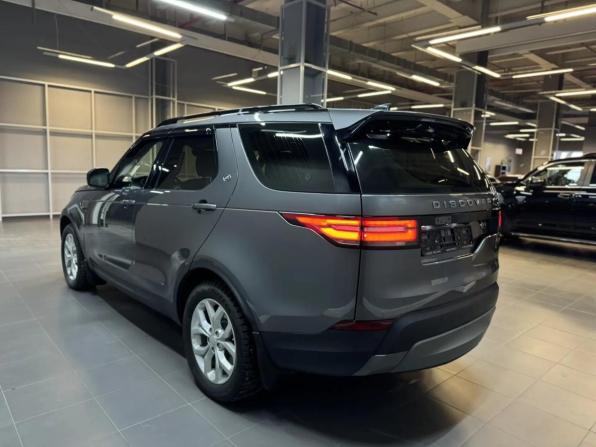 Land Rover Discovery V с пробегом 2017 года, цена 3 647 000 рублей, 171000 км, внедорожник, Автокод Объявления