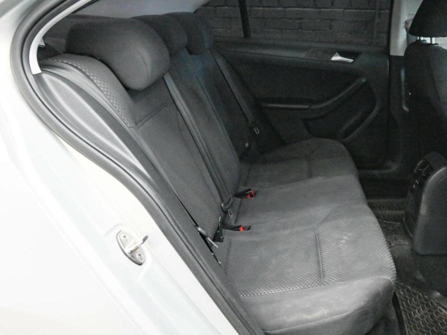 Volkswagen Jetta VI Екатеринбург  - изображение 11