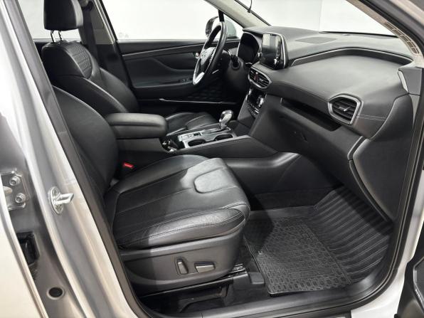 Hyundai Santa Fe IV с пробегом 2019 года, цена 3 150 000 рублей, 118804 км, внедорожник, Автокод Объявления