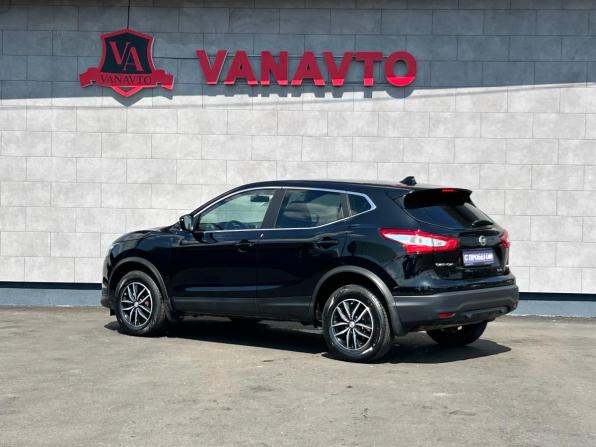 Nissan Qashqai II с пробегом 2015 года, цена 1 350 000 рублей, 123420 км, внедорожник, Автокод Объявления