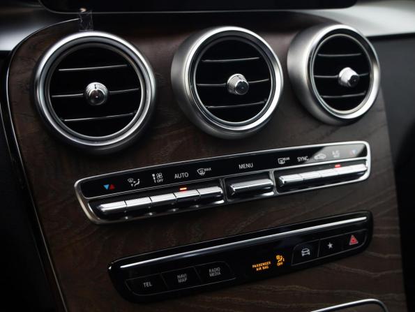 Mercedes-Benz GLC I (X253) Рестайлинг с пробегом 2020 года, цена 3 149 000 рублей, 190362 км, внедорожник, Автокод Объявления