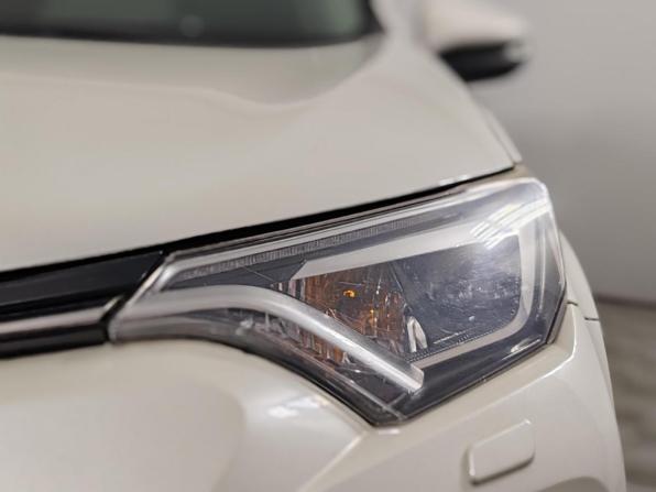 Toyota RAV4 IV (XA40) Рестайлинг с пробегом 2018 года, цена 2 125 000 рублей, 205780 км, внедорожник, Автокод Объявления