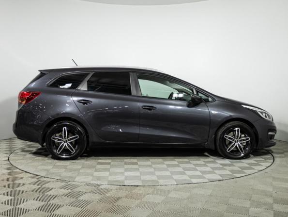 Kia Ceed II Рестайлинг с пробегом 2016 года, цена 1 149 989 рублей, 210000 км, универсал, Автокод Объявления