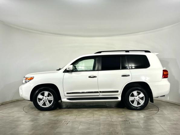 Toyota Land Cruiser 200 Series Рестайлинг 1 с пробегом 2014 года, цена 3 600 000 рублей, 292000 км, внедорожник, Автокод Объявления