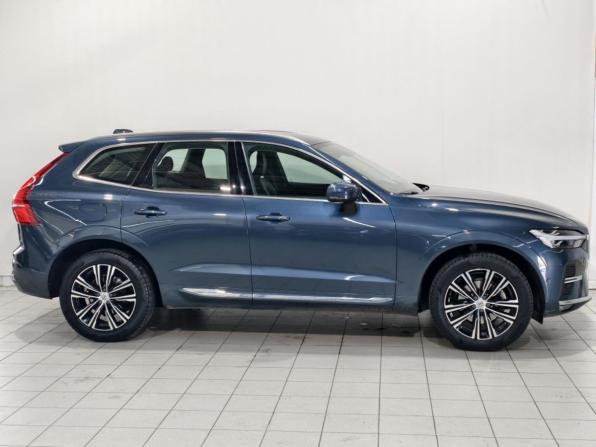 Volvo XC60 II Рестайлинг с пробегом 2021 года, цена 4 327 800 рублей, 60000 км, внедорожник, Автокод Объявления