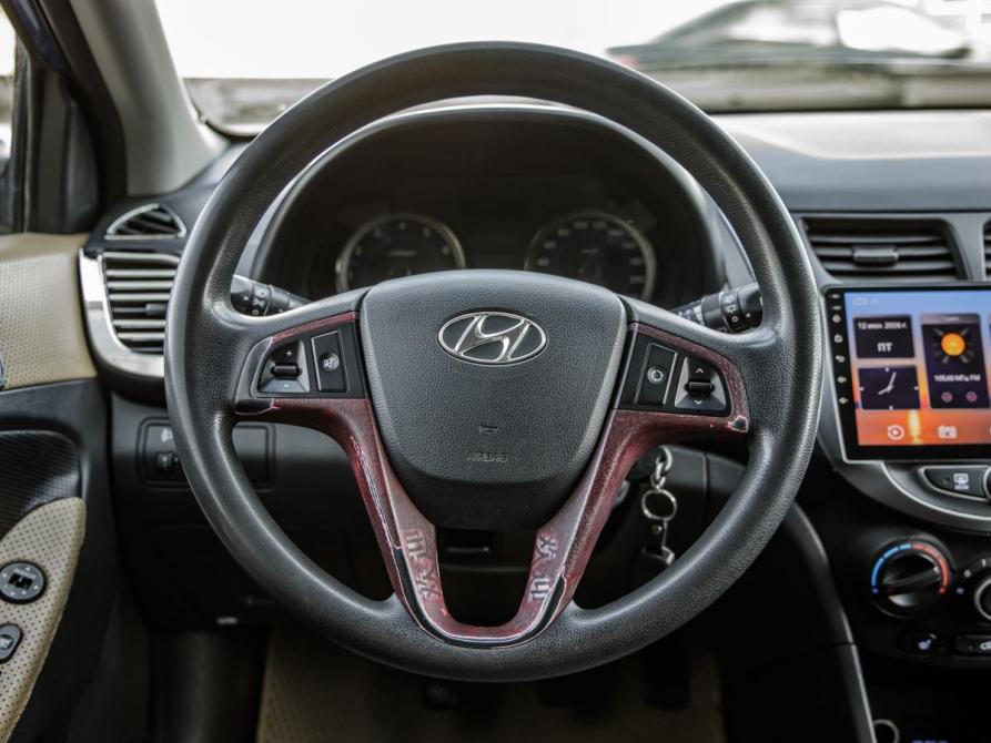 Hyundai Solaris I Волгоград  - изображение 12