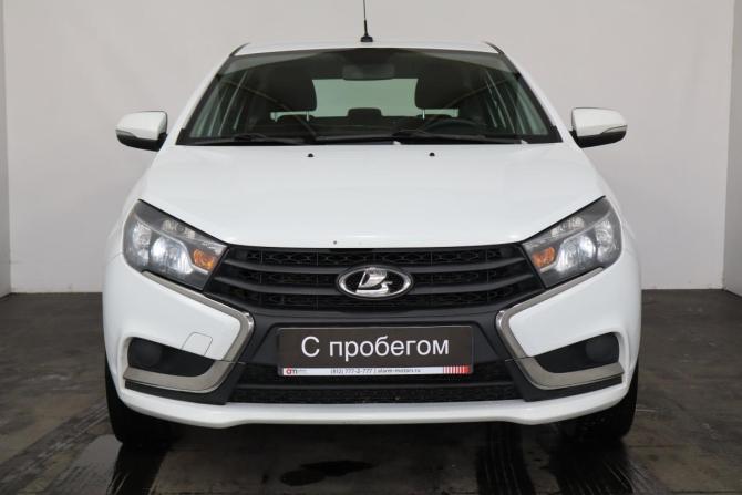 Lada (ВАЗ) Vesta I с пробегом 2019 года, цена 679 000 рублей, 195000 км, седан, Автокод Объявления