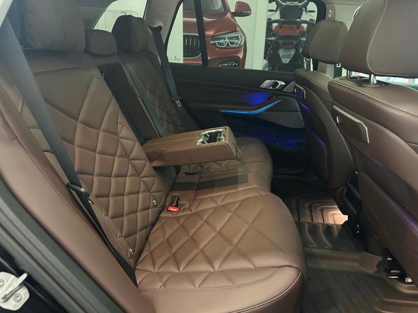 BMW X5 IV (G05/G18) Рестайлинг с пробегом 2025 года, цена 9 995 000 рублей, 3776 км, внедорожник, Автокод Объявления