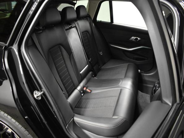 BMW 3 серии VII (G2x) с пробегом 2021 года, цена 3 657 900 рублей, 114300 км, универсал, Автокод Объявления