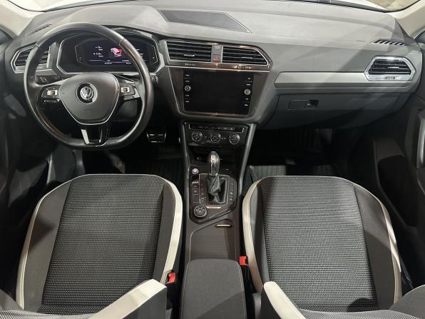 Volkswagen Tiguan II с пробегом 2019 года, цена 2 790 000 рублей, 38520 км, внедорожник, Автокод Объявления