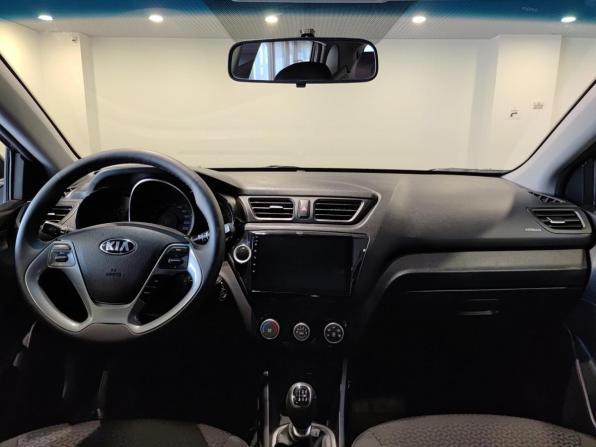 Kia Rio III Рестайлинг с пробегом 2015 года, цена 1 050 000 рублей, 197154 км, хэтчбек, Автокод Объявления