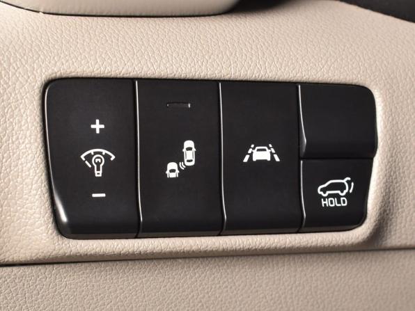 Kia Sportage IV Рестайлинг с пробегом 2021 года, цена 2 189 997 рублей, 39338 км, внедорожник, Автокод Объявления