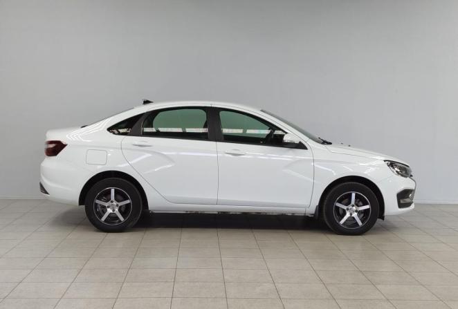 Lada (ВАЗ) Vesta I Рестайлинг (NG) с пробегом 2023 года, цена 1 250 000 рублей, 44737 км, седан, Автокод Объявления