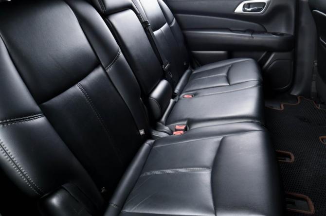 Nissan Pathfinder IV с пробегом 2015 года, цена 1 999 000 рублей, 171800 км, внедорожник, Автокод Объявления