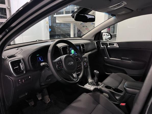 Kia Sportage IV с пробегом 2016 года, цена 1 870 000 рублей, 107002 км, внедорожник, Автокод Объявления
