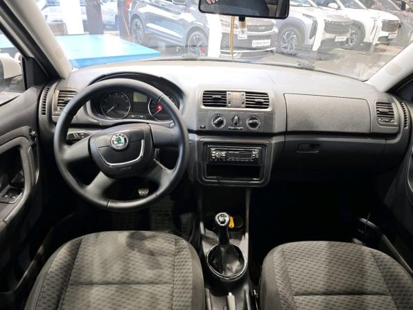 Skoda Fabia II Рестайлинг с пробегом 2011 года, цена 585 000 рублей, 144818 км, хэтчбек, Автокод Объявления