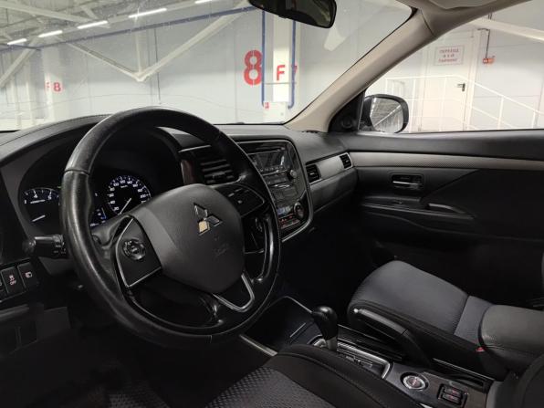 Mitsubishi Outlander III Рестайлинг 2 с пробегом 2018 года, цена 1 750 000 рублей, 180401 км, внедорожник, Автокод Объявления