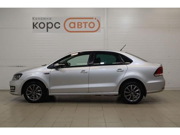 Volkswagen Polo V Рестайлинг с пробегом 2016 года, цена 1 069 000 рублей, 127158 км, седан, Автокод Объявления