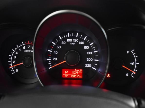 Kia Rio III Рестайлинг с пробегом 2015 года, цена 975 000 рублей, 158016 км, седан, Автокод Объявления